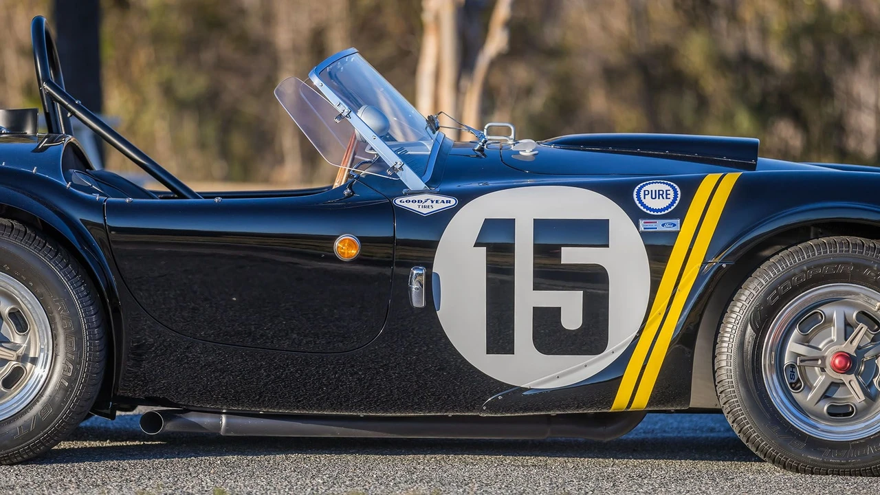 1963 Superformance - Image 23 of 31