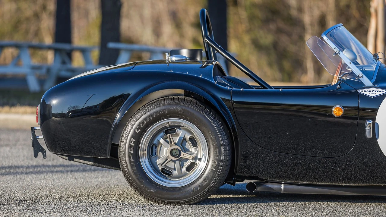 1963 Superformance - Image 25 of 31