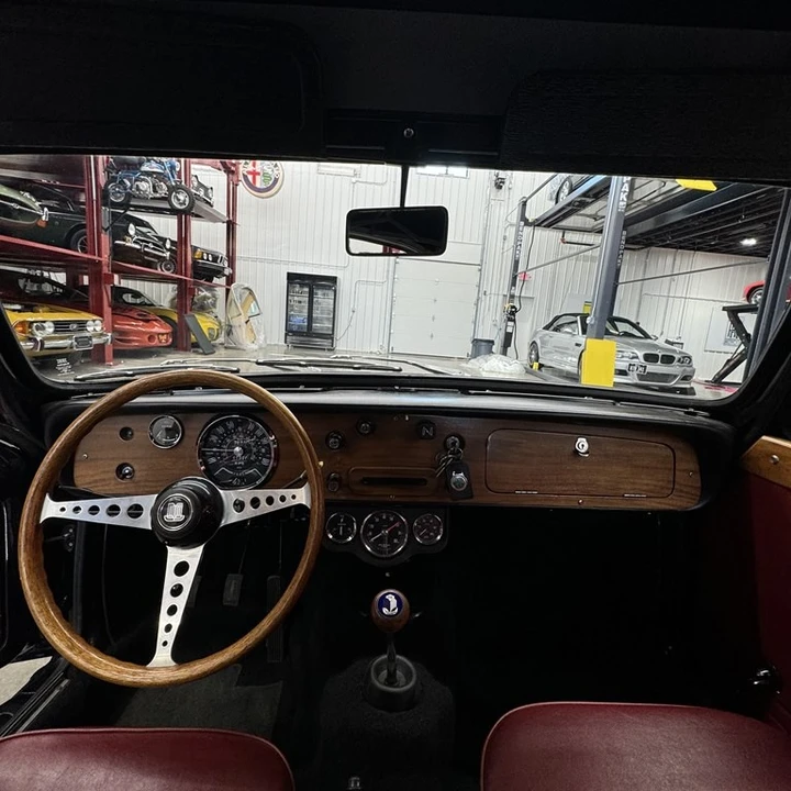 1963 Triumph Vitesse - Image 13 of 19