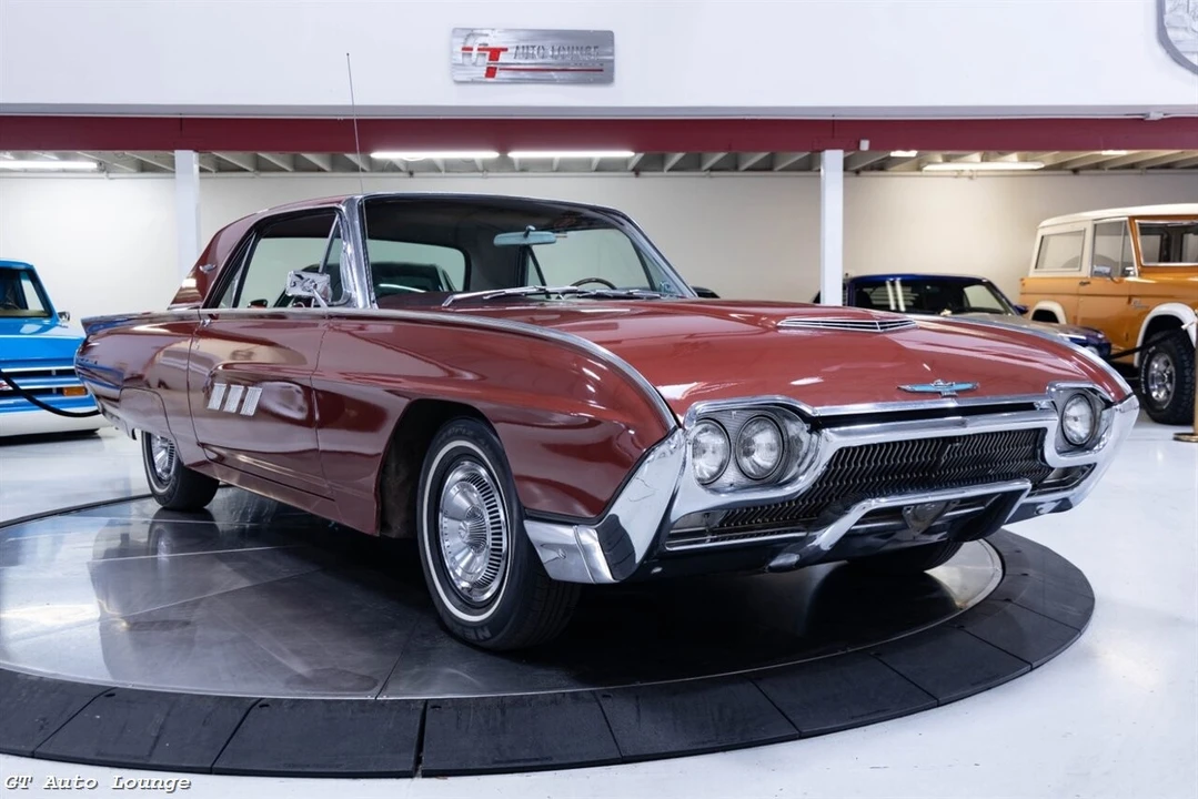 1963 Ford Thunderbird 3rd Gen - Image 3 of 4