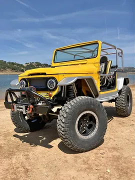1963 Toyota FJ40 Land Cruiser