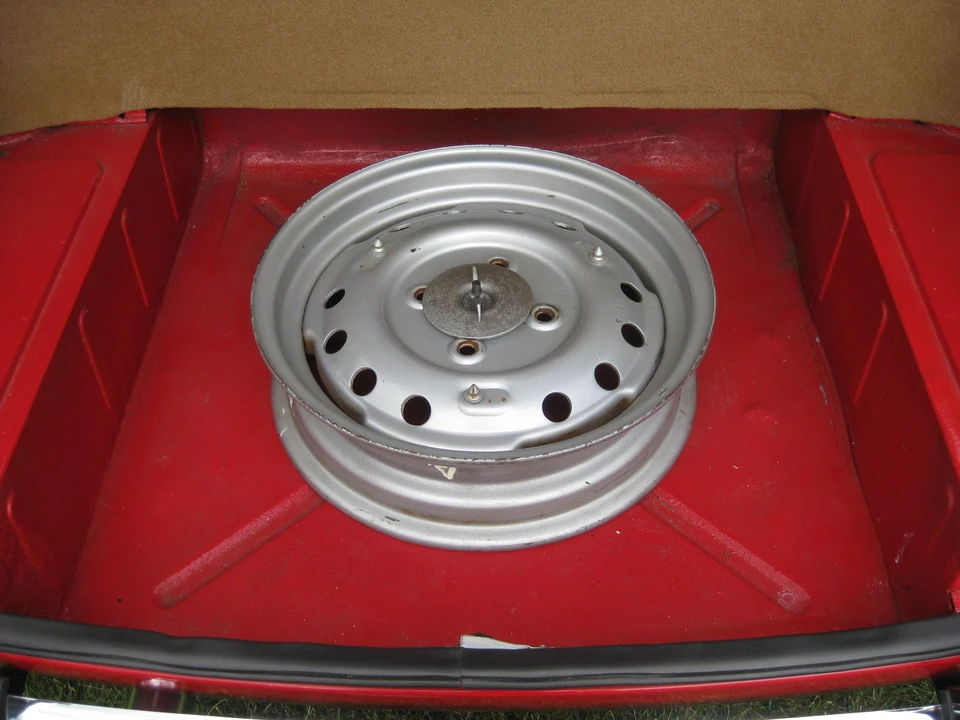 1963 Triumph TR4 - Image 18 of 31