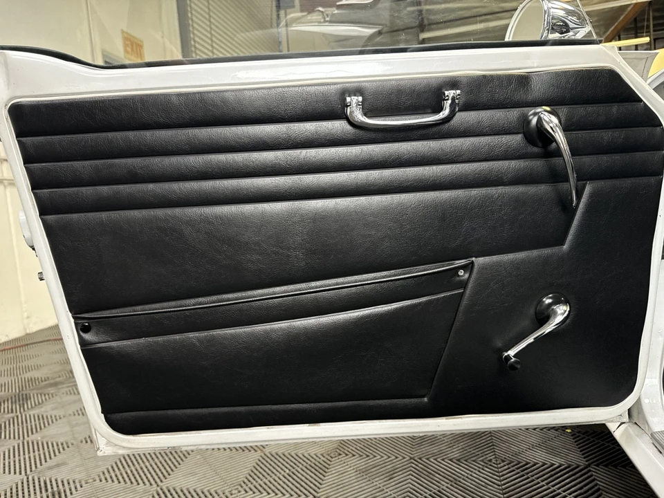 1963 Triumph TR4 - Image 21 of 30