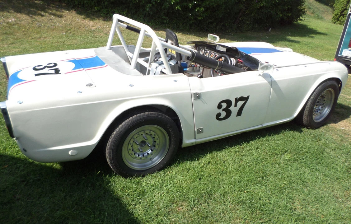1963 Triumph TR4 - Image 3 of 31