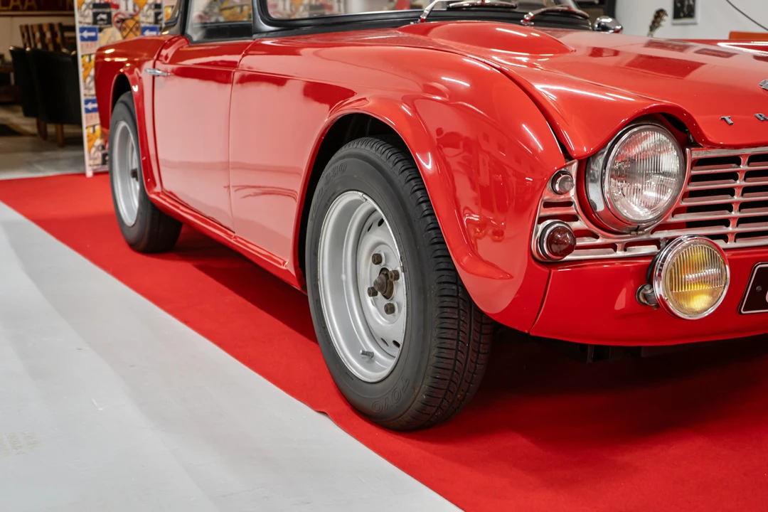 1963 Triumph TR4 - Image 9 of 31