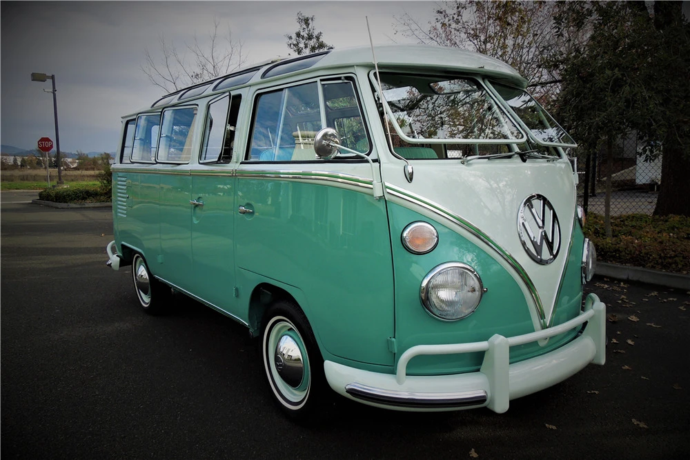 1963 Volkswagen Split-Window Bus - Image 2 of 7