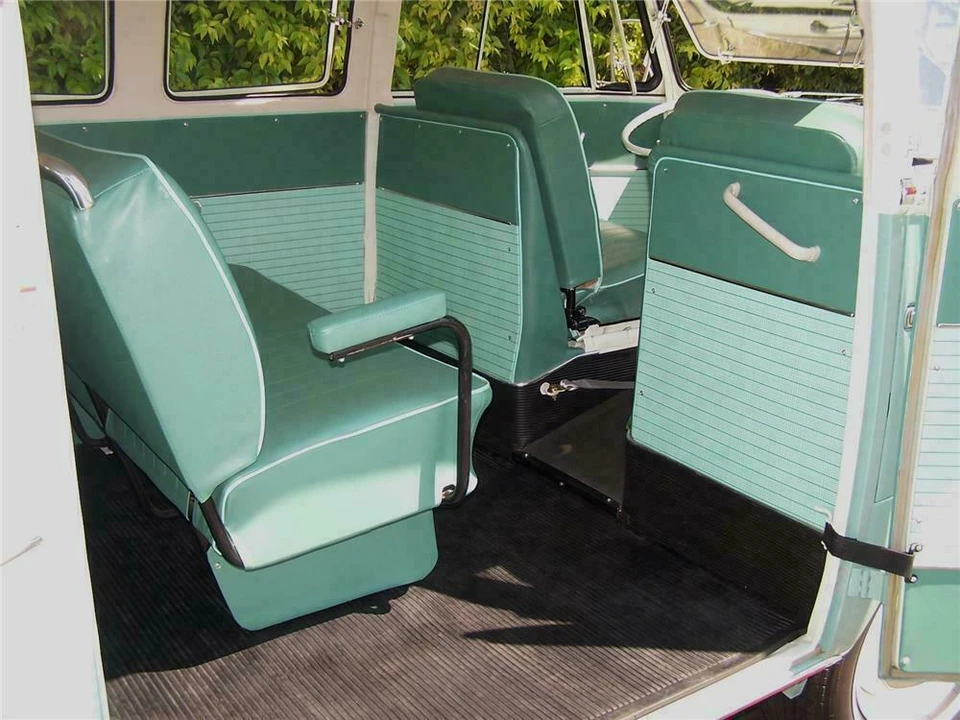 1963 Volkswagen Split-Window Bus - Image 4 of 5