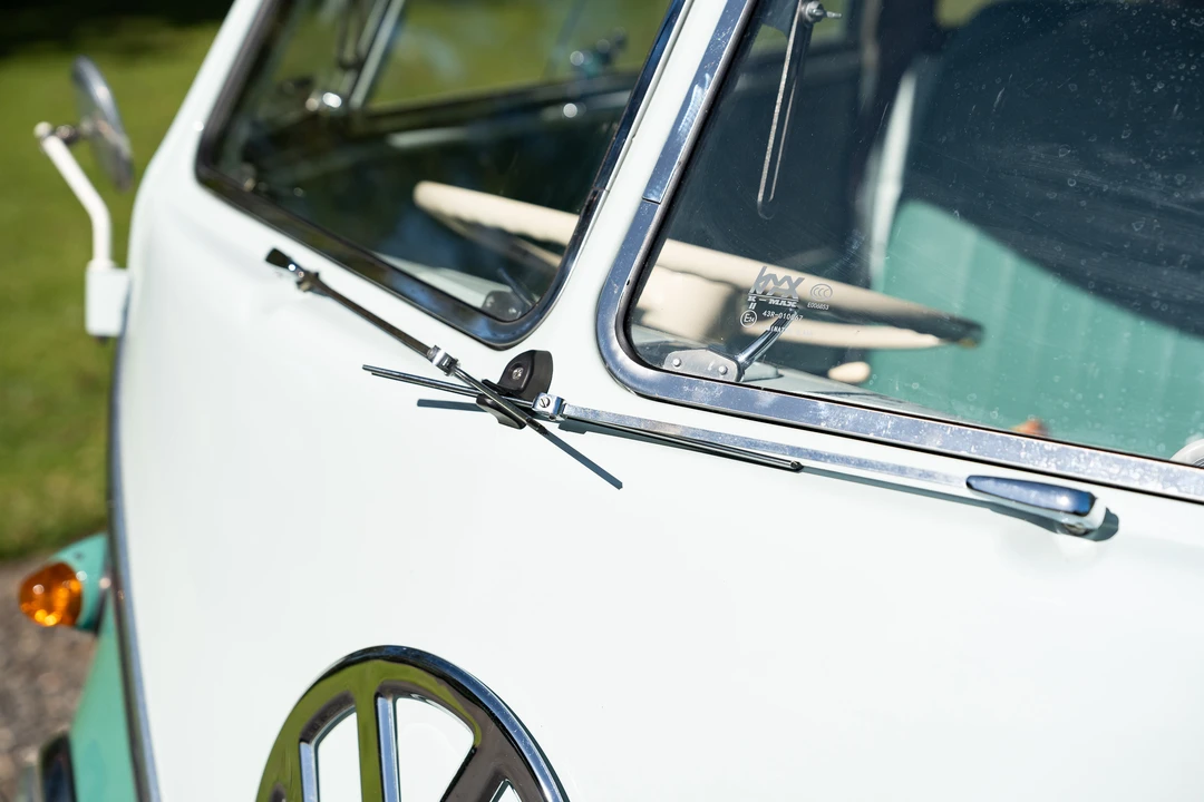 1963 Volkswagen Split-Window Camper - Image 26 of 31