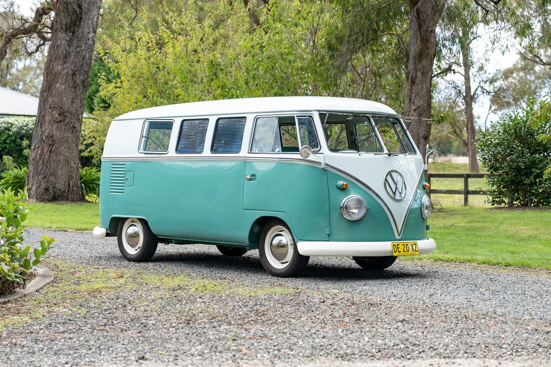 1963 Volkswagen Split-Window Camper - Image 10 of 31