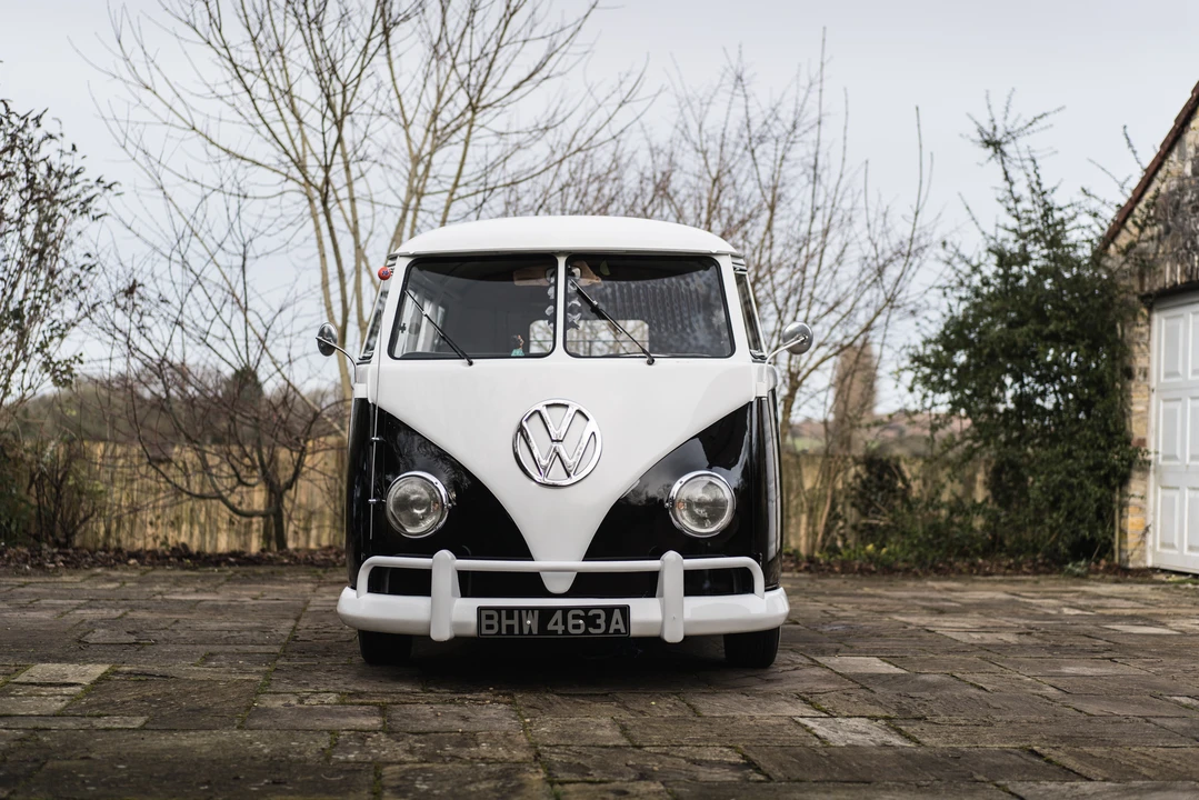 1963 Volkswagen Split-Window Camper - Image 6 of 31