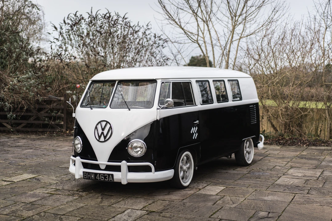 1963 Volkswagen Split-Window Camper - Image 3 of 31