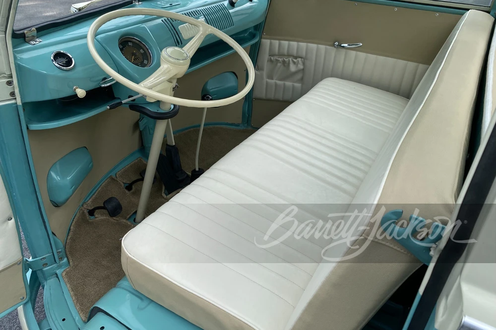1963 Volkswagen Split-Window Bus - Image 3 of 5