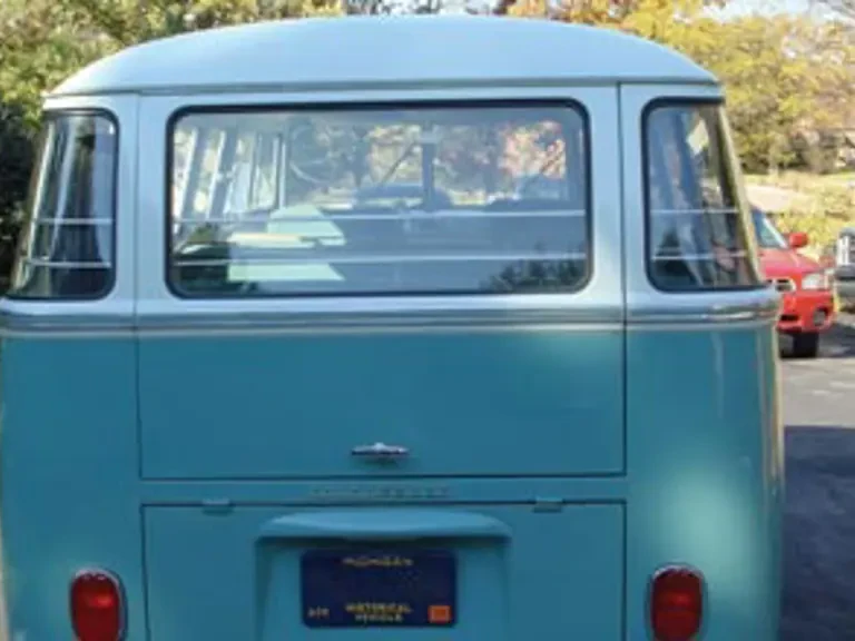 1963 Volkswagen Split-Window Bus - Image 4 of 13
