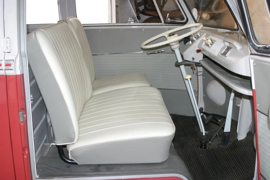 1963 Volkswagen Split-Window Bus - Image 2 of 8