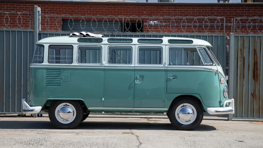 1963 Volkswagen Split-Window Bus - Image 2 of 20