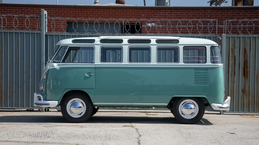 1963 Volkswagen Split-Window Bus - Image 8 of 20