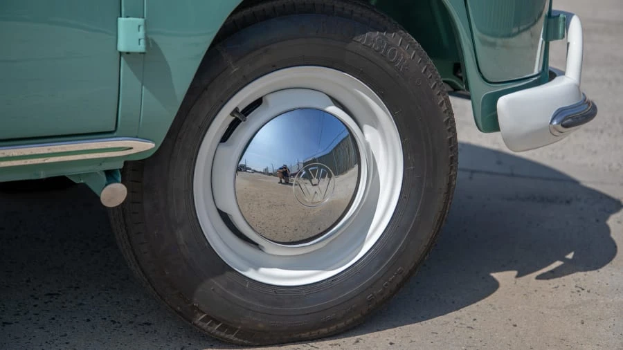 1963 Volkswagen Split-Window Bus - Image 10 of 20