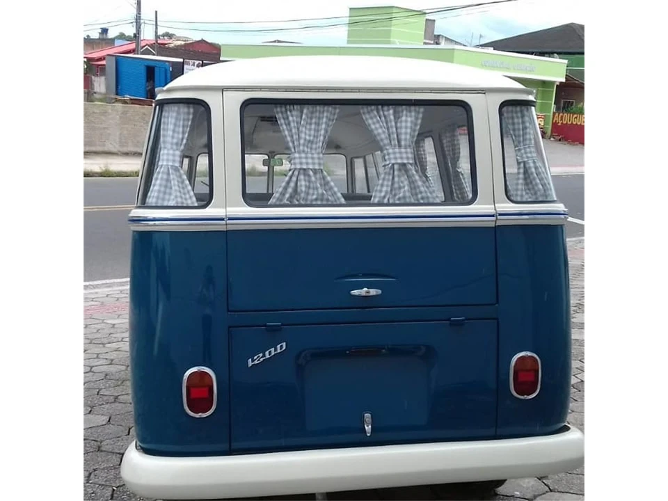 1963 Volkswagen Split-Window Bus - Image 4 of 10