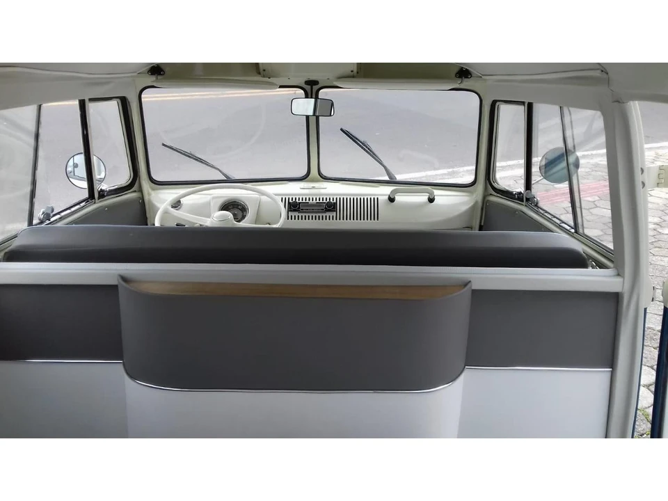 1963 Volkswagen Split-Window Bus - Image 8 of 10