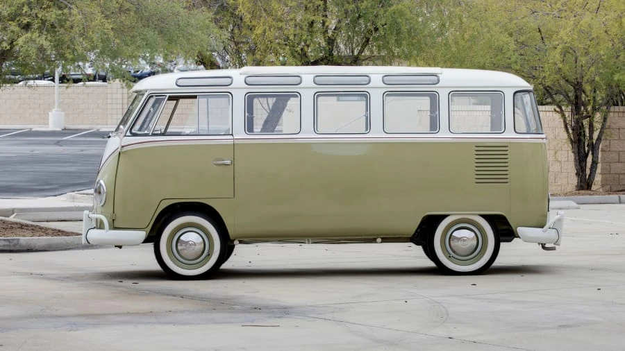 1963 Volkswagen Split-Window Bus - Image 2 of 12