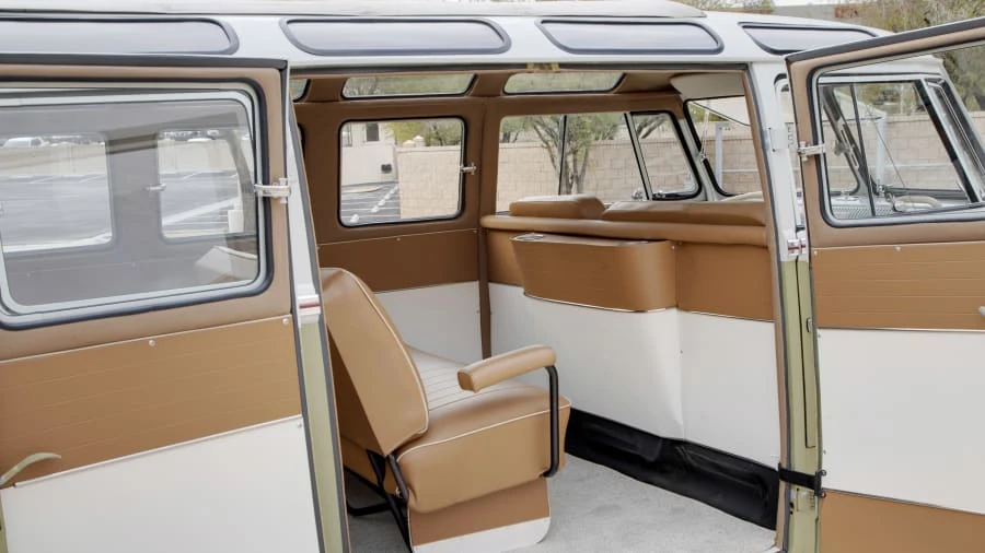 1963 Volkswagen Split-Window Bus - Image 10 of 12