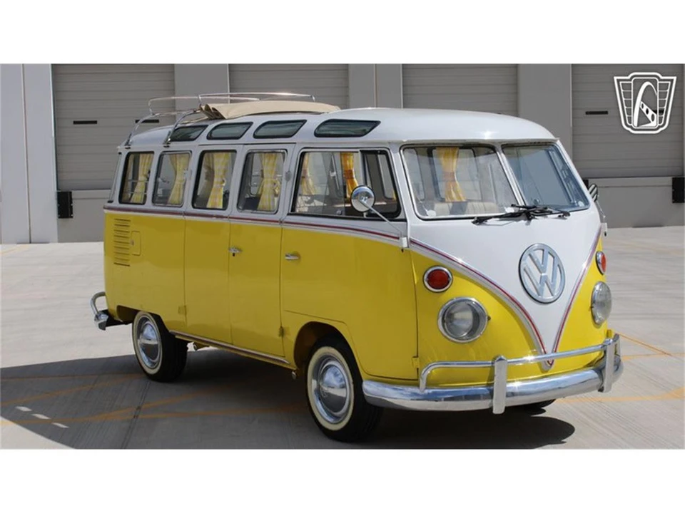 1963 Volkswagen Split-Window Bus - Image 4 of 31