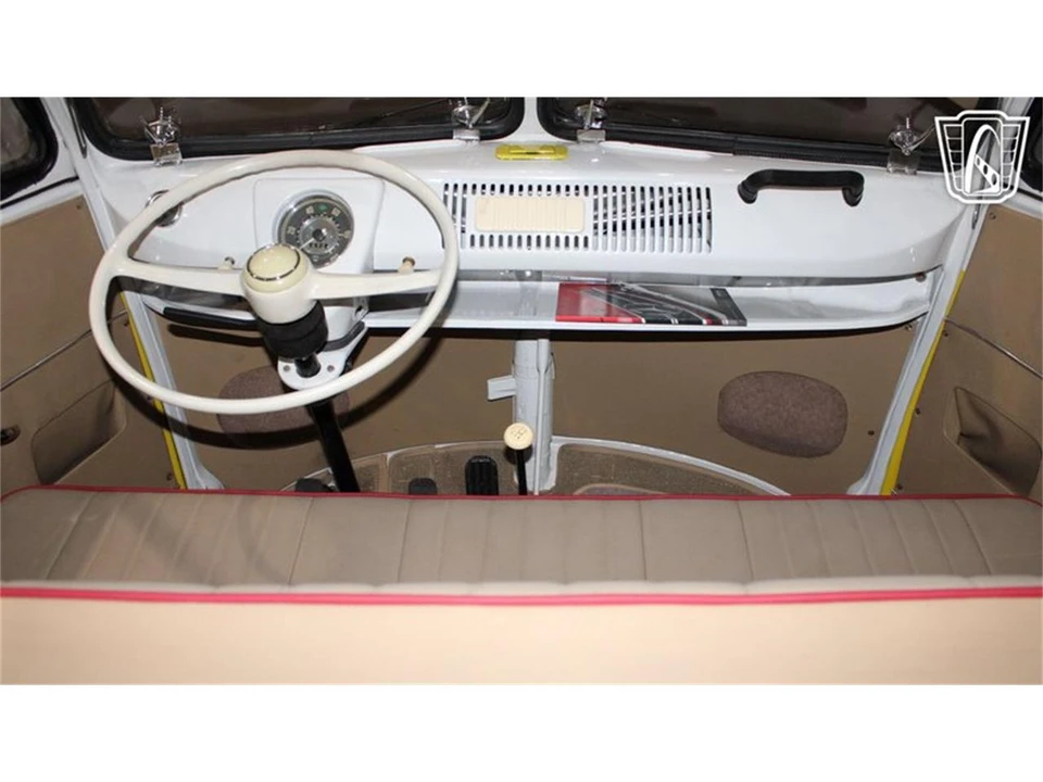 1963 Volkswagen Split-Window Bus - Image 9 of 31