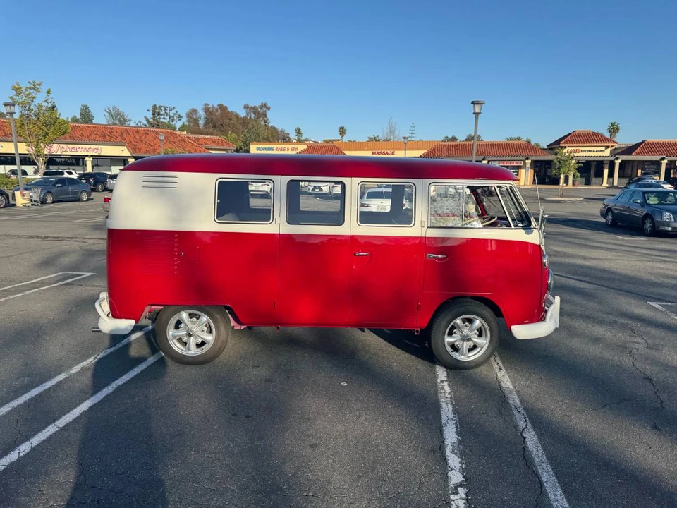 1963 Volkswagen Split-Window Bus - Image 13 of 14