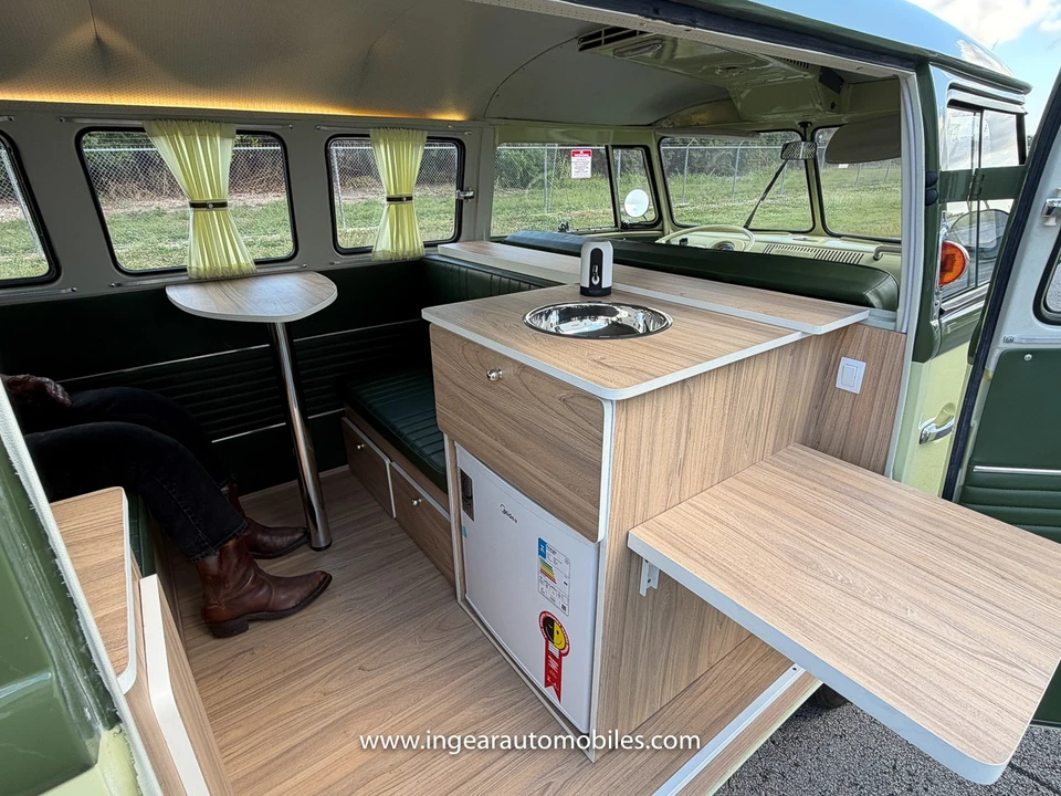1963 Volkswagen Split-Window Bus - Image 29 of 31