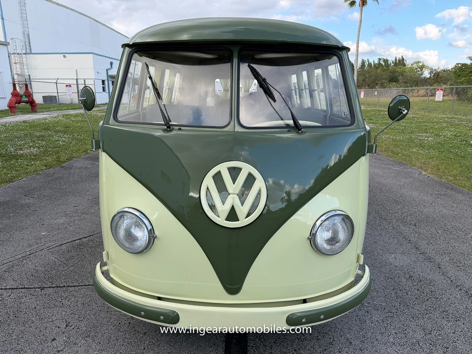 1963 Volkswagen Split-Window Bus - Image 7 of 31