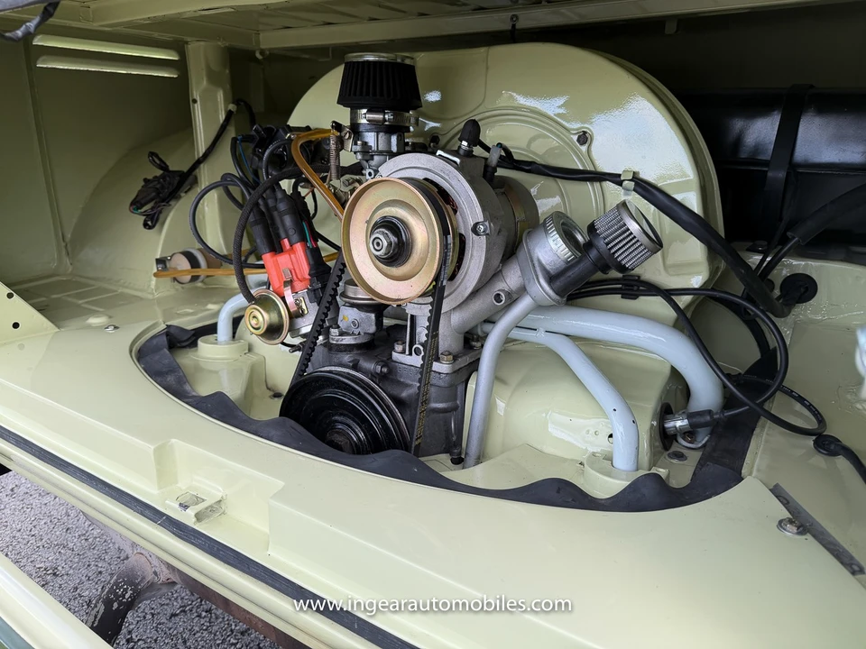 1963 Volkswagen Split-Window Bus - Image 4 of 31