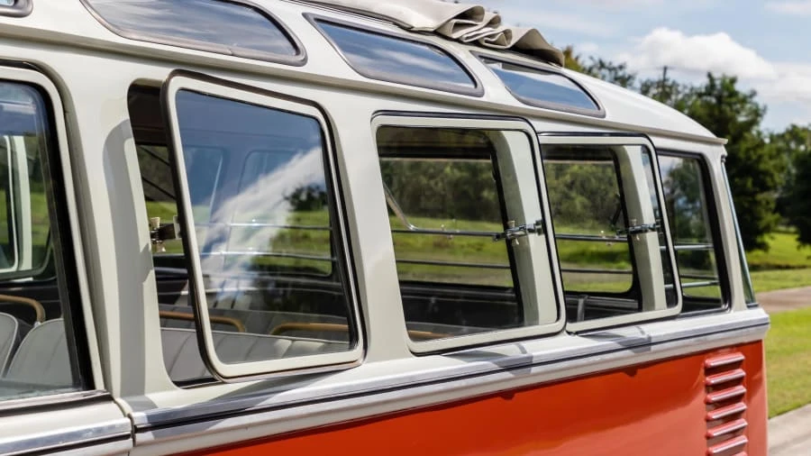1963 Volkswagen Split-Window Bus - Image 12 of 18