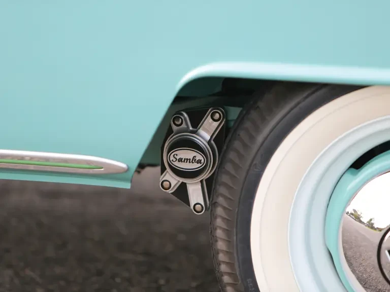 1963 Volkswagen Split-Window Bus - Image 23 of 27