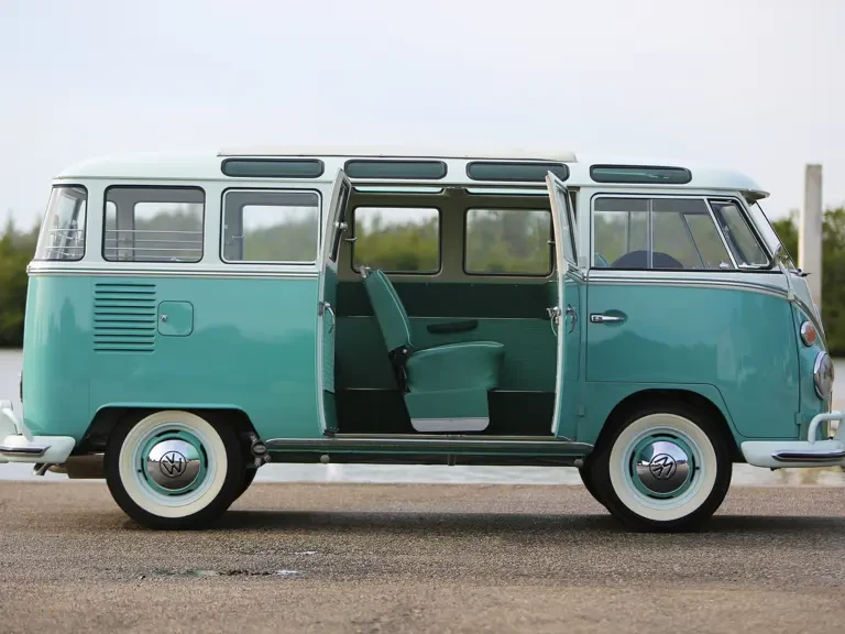 1963 Volkswagen Split-Window Bus - Image 21 of 27