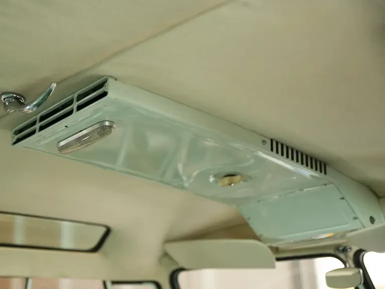 1963 Volkswagen Split-Window Bus - Image 18 of 27