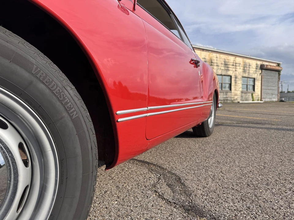 1963 Volkswagen Karmann Ghia Type 14 - Image 28 of 31