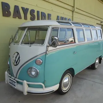 1963 Volkswagen Bus Collection