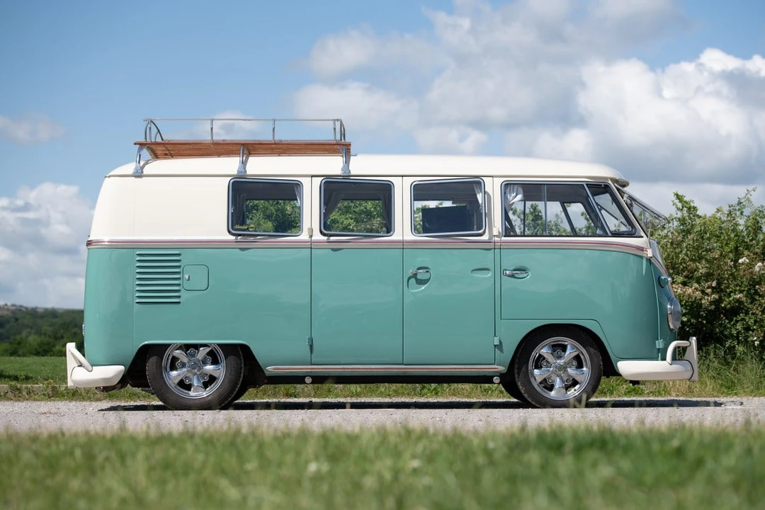 1963 Volkswagen Split-Window Camper - Image 14 of 30