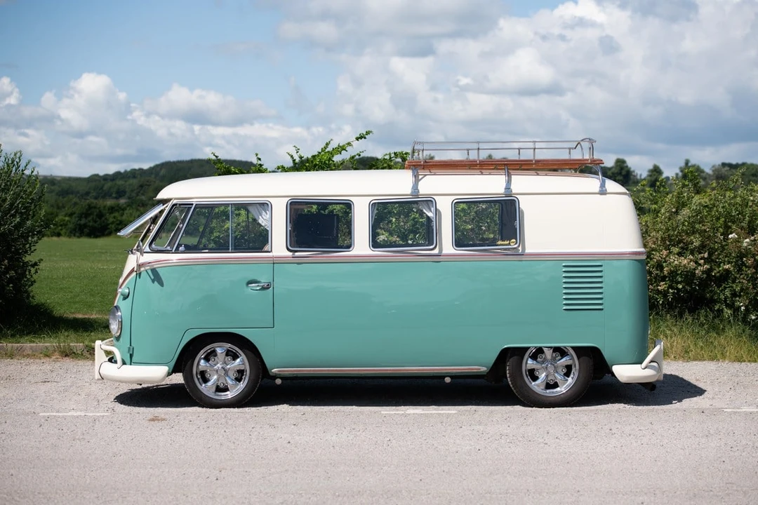 1963 Volkswagen Split-Window Camper - Image 6 of 30