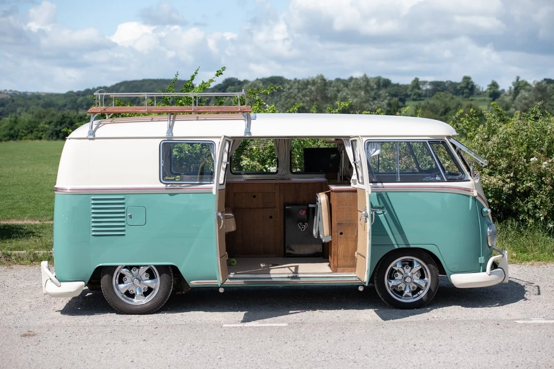 1963 Volkswagen Split-Window Camper - Image 2 of 30