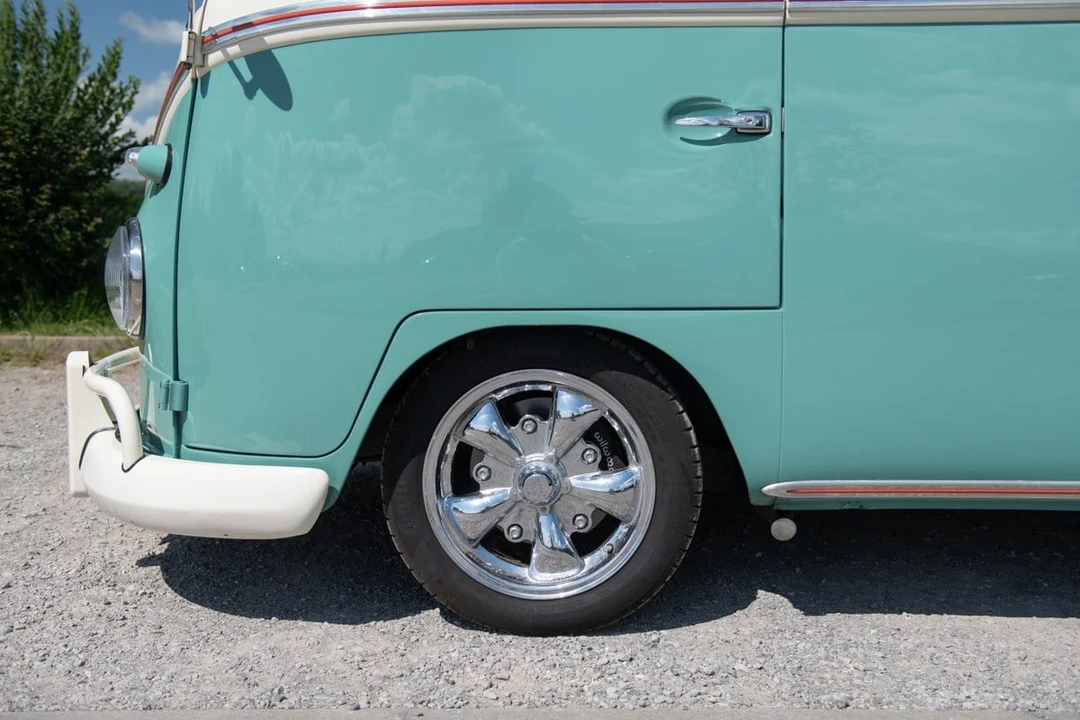 1963 Volkswagen Split-Window Camper - Image 29 of 30
