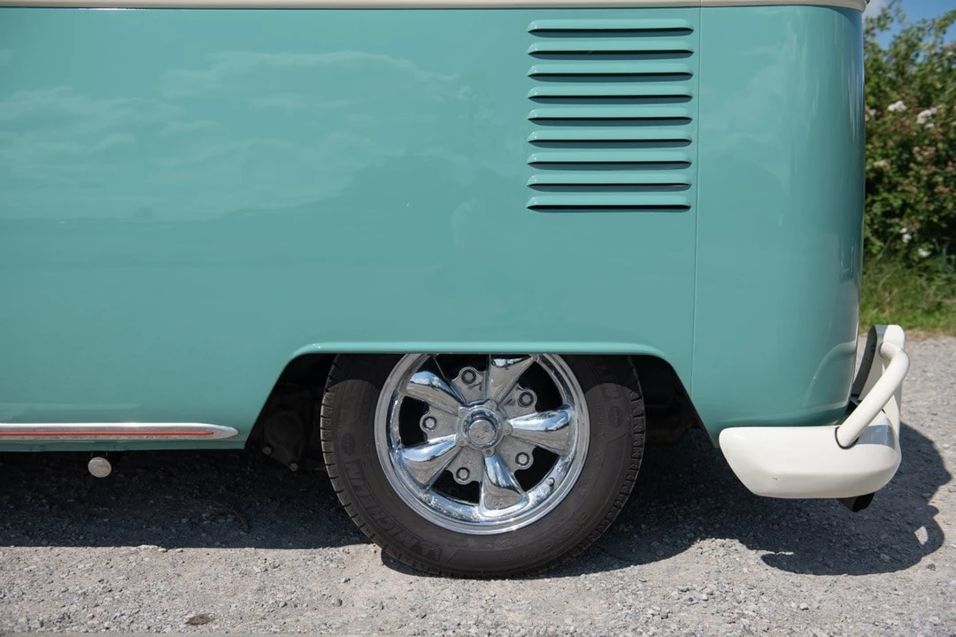 1963 Volkswagen Split-Window Camper - Image 28 of 30