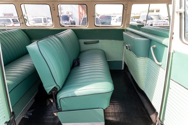 1963 Volkswagen Split-Window Bus - Image 5 of 9