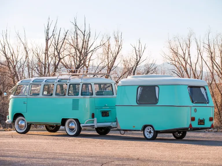 1963 Volkswagen Split-Window Bus - Image 3 of 31