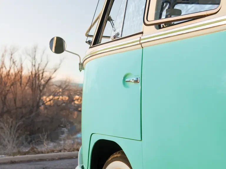 1963 Volkswagen Split-Window Bus - Image 8 of 31