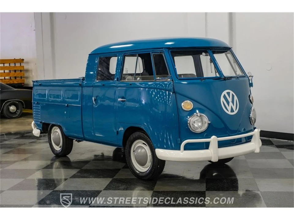 1963 Volkswagen Split-Window Bus - Image 16 of 31