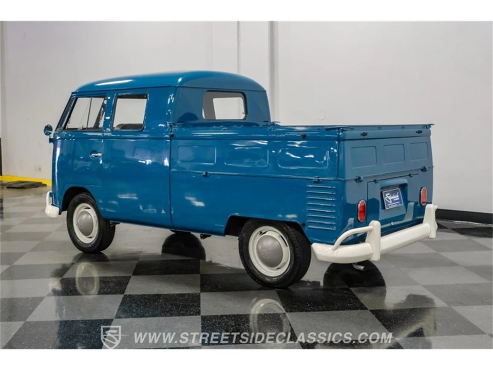 1963 Volkswagen Split-Window Bus - Image 8 of 31