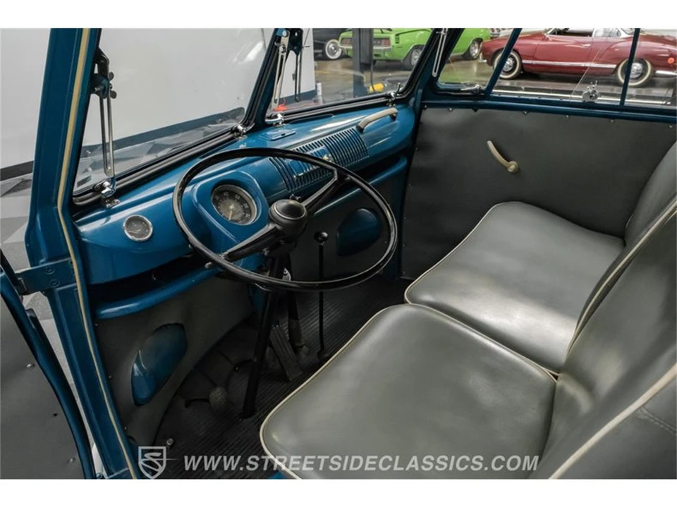 1963 Volkswagen Split-Window Bus - Image 4 of 31
