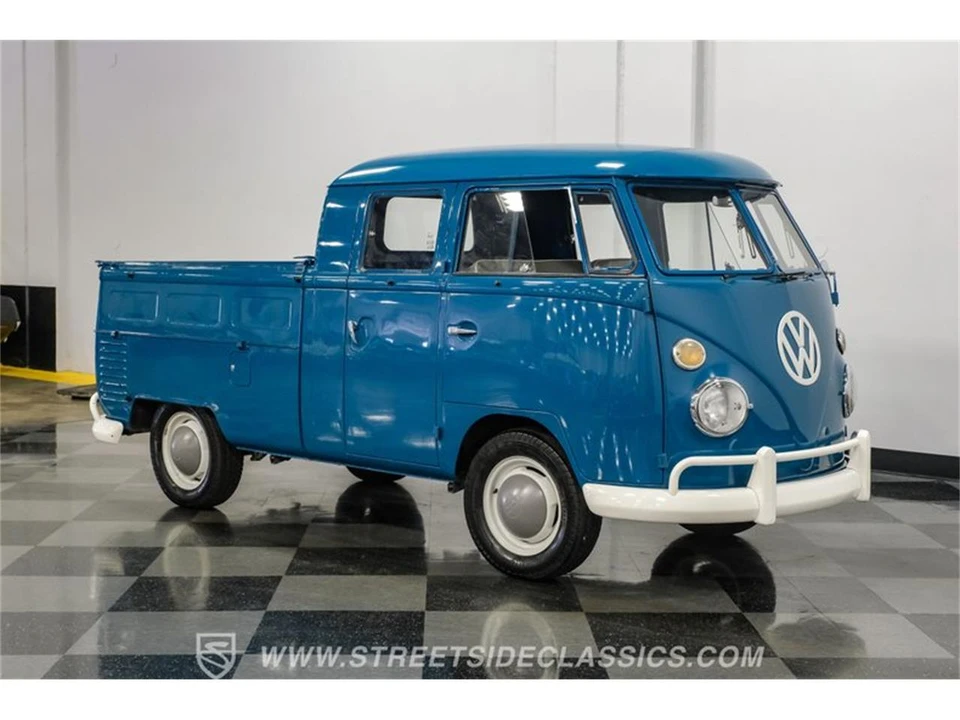 1963 Volkswagen Split-Window Bus - Image 15 of 31