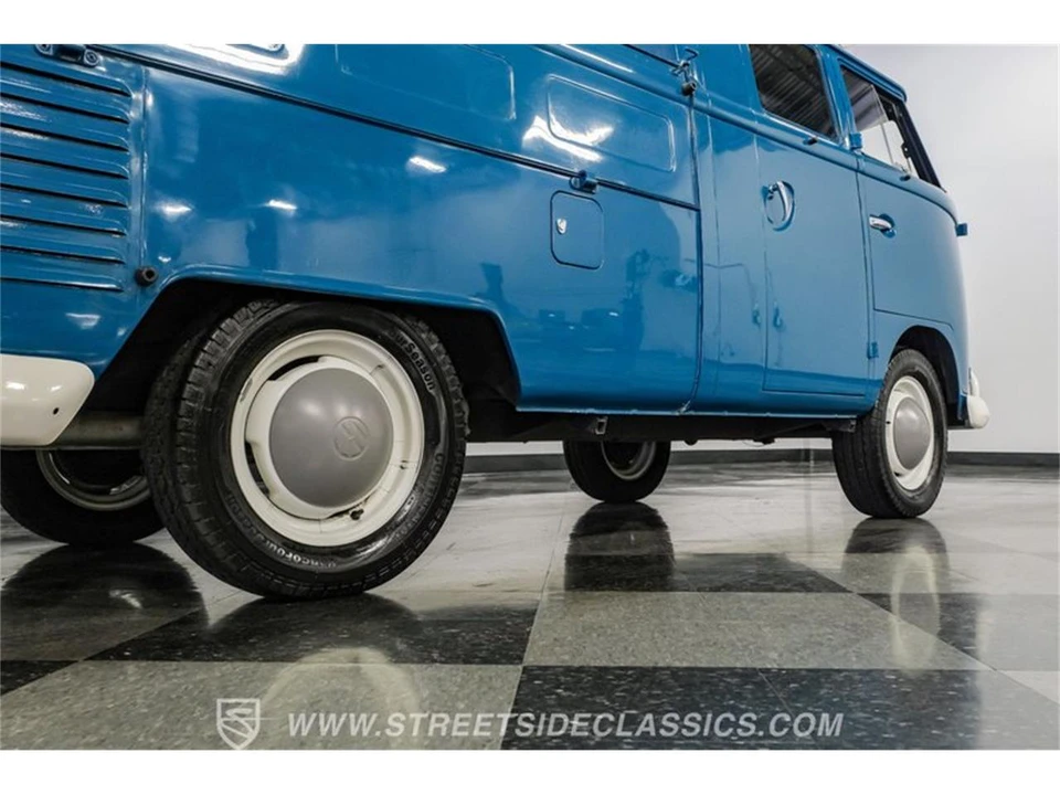 1963 Volkswagen Split-Window Bus - Image 30 of 31